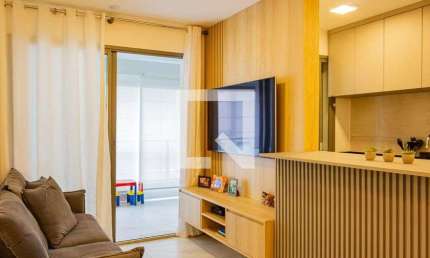 Apartamento à Venda - Vila Pompéia, 2 Quartos,  71 m2