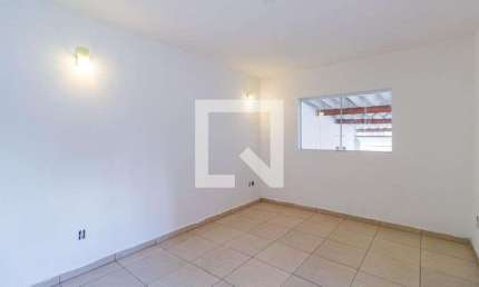 Casa à Venda - Portal do Morumbi, 2 Quartos,  220 m2