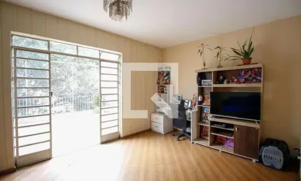 Casa com 3 quartos à venda na Avenida Pompéia, 2020, Sumaré, São Paulo