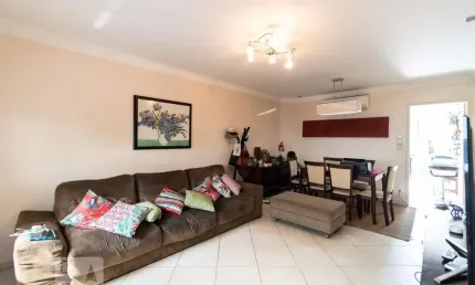 Casa com 3 quartos à venda na Rua Paris, 120, Sumaré, São Paulo