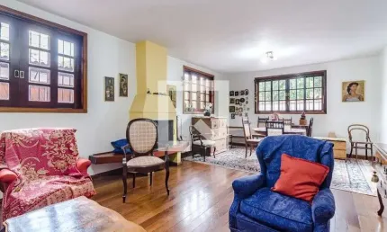 Casa com 3 quartos à venda na Rua Saramenha, 192, Sumaré, São Paulo