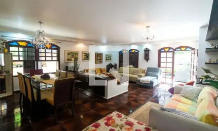 Casa com 4 quartos à venda na Rua Doutor Bacelar, 1100, Chácara Inglesa, São Paulo