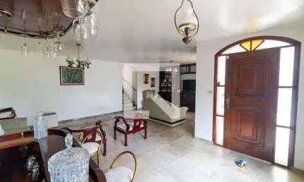 Casa à Venda - Planalto Paulista, 3 Quartos,  220 m2