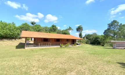 Chácara / sítio com 3 quartos à venda na Praça da Igreja, 139, Dona Catarina, Mairinque