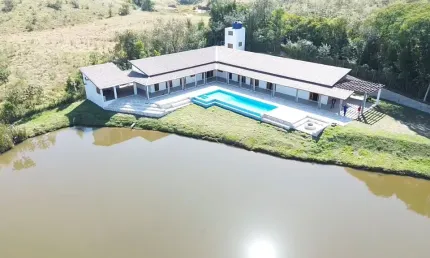 Chácara / sítio com 6 quartos à venda na Praça da Igreja, 139, Dona Catarina, Mairinque