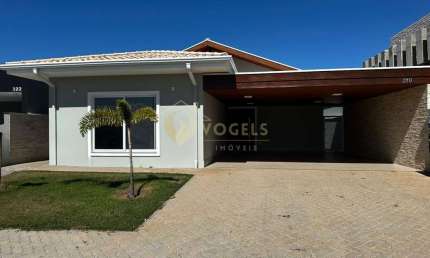 Casa em condomínio fechado com 4 quartos à venda no Flor D' Aldeia, Holambra 