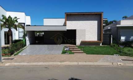 Residencial Flor D'Aldeia  - Holambra - Casa Condomínio Flor D'Aldeia - Holambra/SP