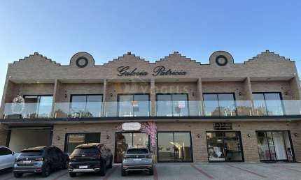 Galeria Patricia - Sala Comercial Van Gogh - Holambra/SP