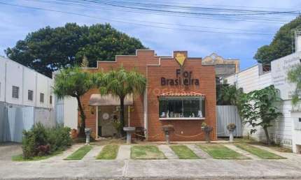 Casa comercial à venda no Girassois de Holanda, Holambra 