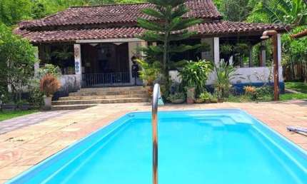 Itaocaia Valley-1.000 M² -3Qts, Lago Carpas e Piscina-R$ 750 Mil