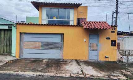 Sobrado à Venda, Vila Cruzeiro do Sul, Aparecida de Goiânia, GO
