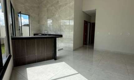 Casa com 3 quartos à venda na Rua F13, 1, Setor Faiçalville, Goiânia