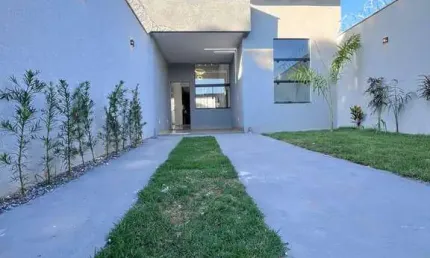 Casa com 3 quartos à venda na Rua Batuba, 1, Setor Barra da Tijuca, Goiânia