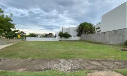 Vendo Terreno - Condomínio Florais Cuiabá, com 778,13m² R$1.900.000,00