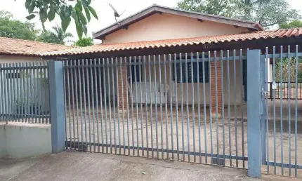 Casa à venda em Artur Nogueira, Jardim Ricardo Duzzi, com 2 quartos, com 210 m²