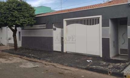 Casa à venda em Artur Nogueira, Jardim Leonor, com 4 quartos, com 175.52 m²