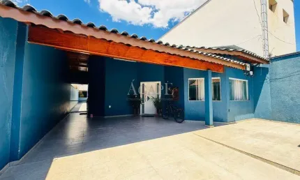 Casa à venda em Artur Nogueira, Jardim Santa Rosa, com 3 quartos, com 173.8 m²