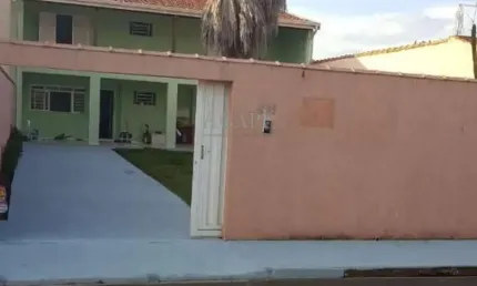 Sobrado à venda em Artur Nogueira, Centro, com 2 quartos, com 100 m²