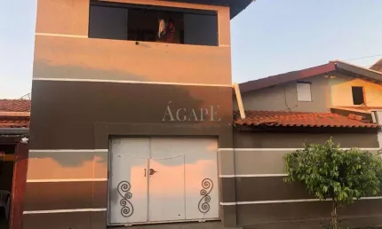 Sobrado à venda em Artur Nogueira, Parque das Laranjeiras, com 3 quartos, com 80 m²