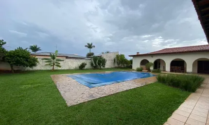 Casa à venda em Artur Nogueira, Jardim Rezek I, com 4 suítes, com 451 m²