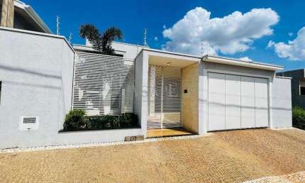 Casa à venda em Artur Nogueira, Rota das Flores, com 2 quartos, com 148 m²