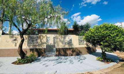 Casa à venda em Artur Nogueira, Josephim Tagliari, com 3 quartos, com 148.2 m²