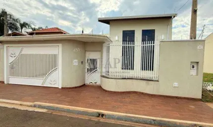 Casa à venda em Artur Nogueira, Jardim Europa, com 3 quartos, com 147.7 m²