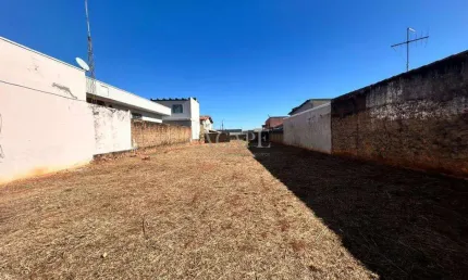 Terreno à venda em artur nogueira, jardim rezek i, com 520 m²