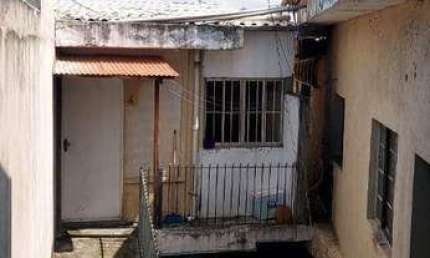 Casa com 5 dormitórios à venda, 308 m² por R$ 320.000,00 - Jardim Cecília Cristina - Carapicuíba/SP