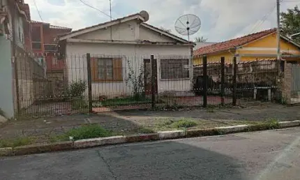 Casa com 3 dormitórios à venda, 250 m² por R$ 650.000,00 - I.A.P.I. - Osasco/SP
