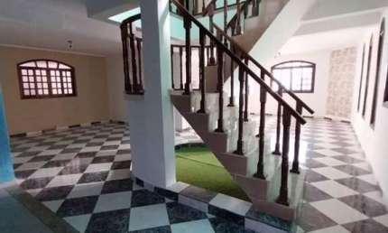 Casa com 4 quartos para alugar na Rua Avedis Kamalakian, City Bussocaba, Osasco