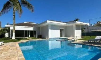 Casa com 7 dormitórios, 626 m² - venda por R$ 6.800.000,00 ou aluguel por R$ 26.900,00/mês - Jardim Acapulco - Guarujá/SP