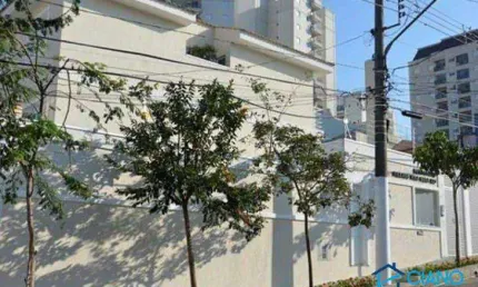 Vila Prudente, Sobrado 69m² em Condomínio Fechado, com 2 Suítes, garagem e lazer com piscina