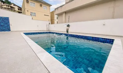 Casa de alto padrão em condomínio na Freguesia - Jacarepaguá