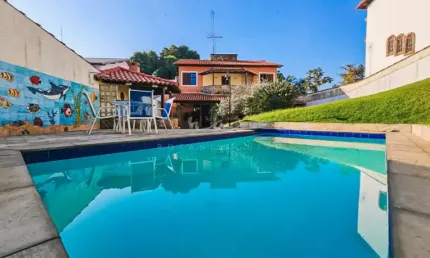 Casa à venda em Jacarepaguá. Próxima ao Park Shopping Jacarepaguá!