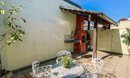 Cobertura duplex à venda na Rua Francisca Sales, na Freguesia, Jacarepaguá