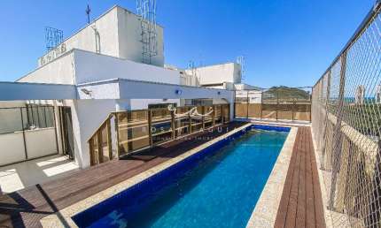 Cobertura Duplex à venda no Royal Blue, na Barra da Tijuca