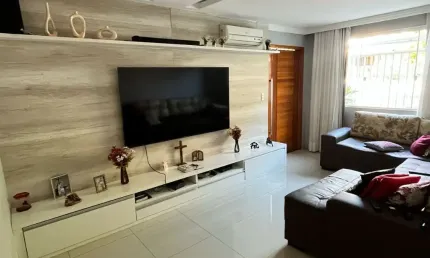 Casa em condomínio fechado com 4 quartos à venda na Rua Guapimirim, 400, Vila Valqueire, Rio de Janeiro