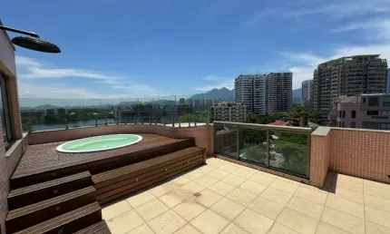 Cobertura duplex no condomínio ocean drive  na orla da barra da tijuca