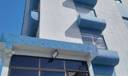 2/4 SENDO 1(UMA) SUÍTE, 91M², ARMÁRIOS, PORTARIA 24H, ELEVADOR, 1 VAGA
