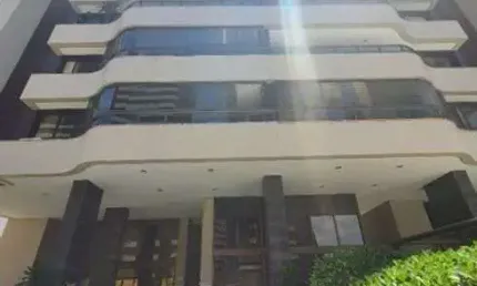 4/4 sendo 3 (três) suítes, 130m², 2 (duas) vagas, itaigara, nascente, itaigara