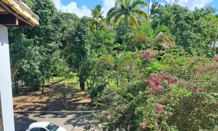 EXCLUSIVA CASA 4/4, 2 SUÍTES, ÁREA GOURMET, PISCINA E 830M² DE TERRENO NO PARQUE COSTA VERDE