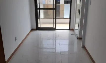 1/4 COM VARANDA, 31M² DE ÁREA, NO SMART CENTRO DE CONVENÇÕES – LAZER COMPLETO!