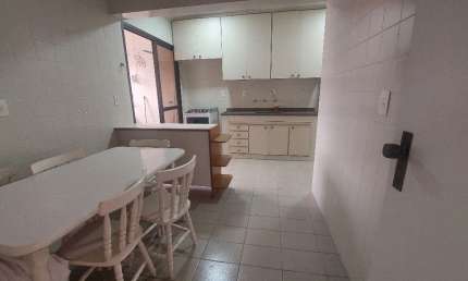 Apartamento 3 dormitórios amplo e espaçoso Enseada Guarujá SP