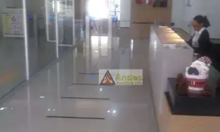 Sala comercial para alugar na Rua Zanzibar, Casa Verde, São Paulo