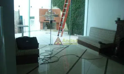 Casa com 5 quartos para alugar na Rua Estrela do Indaiá, Vila Albertina, São Paulo