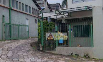 Excelente Galpão com escritórios, refeitório, vestiário feminino,  próximo á Raposo Tavares com 4000 m2. para qualquer finalidade.
