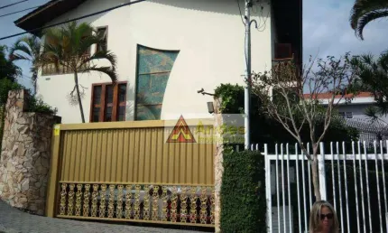 Lindo Sobrado de 600,00 mts² com 4 dormitórios à venda, por R$ 2.660.000 - Jardim Franca - São Paulo/SP
