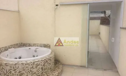 Casa em condomínio com 3 dorm ,2 vagas e lazer individual com jacuzzi e churrasqueira localizado a 650 m do metrô tucuruvi !!!