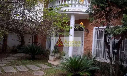 Casa com 4 quartos à venda na Rua Senador João Lira, Pacaembu, São Paulo